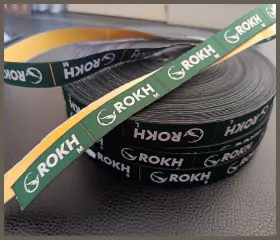 Kendinden yapışkanlı kumaş etiket ve kumaş sticker, tekstil, konfeksiyon, ayakkabı ve mobilya sektörlerinde kullanılır